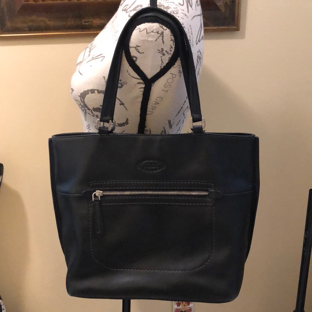 Tod's Black Leather Tote Bag